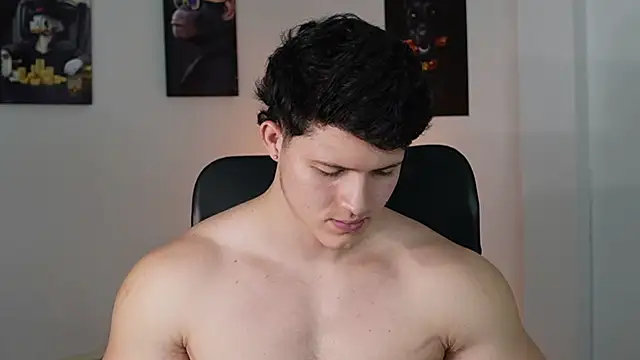 Snapshot of Hazzan_Velez chatting on 02/05/26, 03:00 Hazzan Velez online show from 02/05/26, 03:00