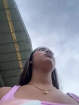 Snapshot of NAUGHTY_LITTLE_18 chatting on 03/22/25, 11:09 NAUGHTY LITTLE 18 online show from 03/22/25, 11:09