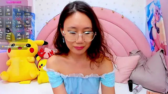 Nao  Chan  online show from 01/18/25, 04:37