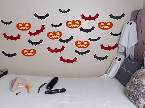 Pendo  online show from 10/28/25, 02:31