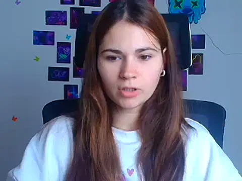 Loon Amore online show from 11/18/25, 07:24