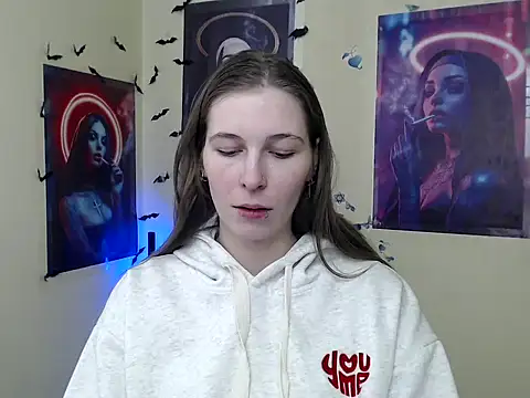 Snapshot of StrangerGi chatting on 01/13/26, 07:35 StrangerGi online show from 01/13/26, 07:35