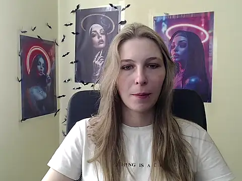 Snapshot of StrangerGi chatting on 04/02/26, 06:11 StrangerGi online show from 04/02/26, 06:11