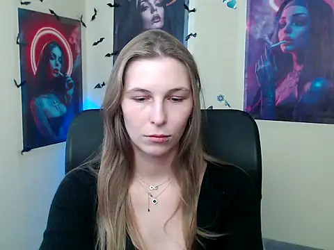 StrangerGi online show from 04/28/26, 11:59