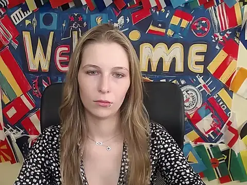 StrangerGi online show from 05/06/26, 06:19