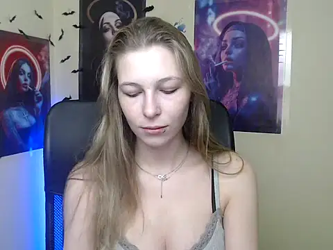 StrangerGi online show from 05/15/26, 06:09