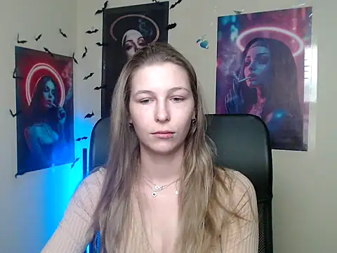 StrangerGi online show from 05/17/26, 06:11