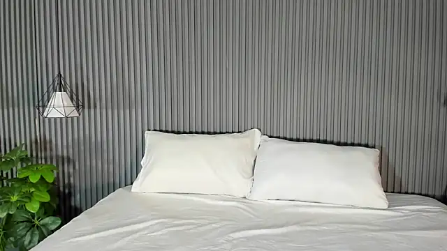 CailynBrowm online show from 03/02/25, 04:07