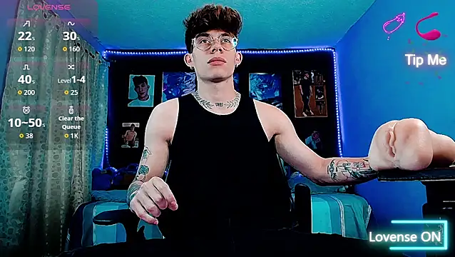 Snapshot of thiagomurphyy chatting on 02/24/26, 01:03 thiagomurphyy online show from 02/24/26, 01:03