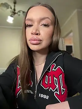 Snapshot of bunnyrich chatting on 02/13/26, 08:05 bunnyrich online show from 02/13/26, 08:05