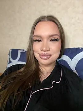 Snapshot of bunnyrich chatting on 02/24/26, 08:40 bunnyrich online show from 02/24/26, 08:40