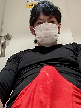 Snapshot of RYOTA8888888888 chatting on 04/19/26, 05:12 RYOTA8888888888 online show from 04/19/26, 05:12