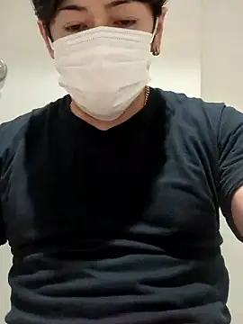 Snapshot of RYOTA8888888888 chatting on 05/20/26, 04:57 RYOTA8888888888 online show from 05/20/26, 04:57