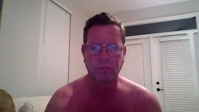 Goldenbear3111 online show from 04/16/26, 03:40