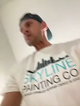 Snapshot of Camcam21 chatting on 03/06/25, 01:16 Camcam21 online show from 03/06/25, 01:16