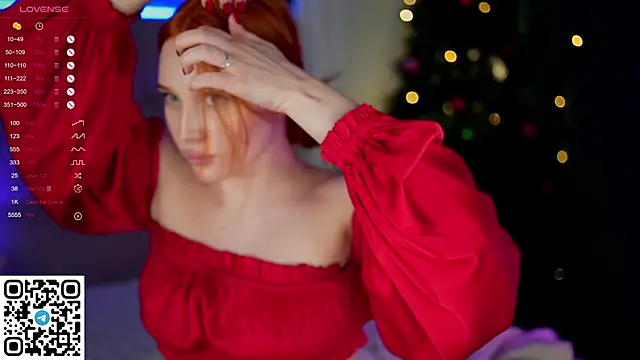 Snapshot of KleinGlif chatting on 12/27/24, 09:06 KleinGlif online show from 12/27/24, 09:06