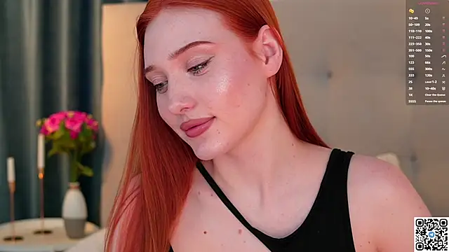 Snapshot of KleinGlif chatting on 03/14/25, 09:14 KleinGlif online show from 03/14/25, 09:14