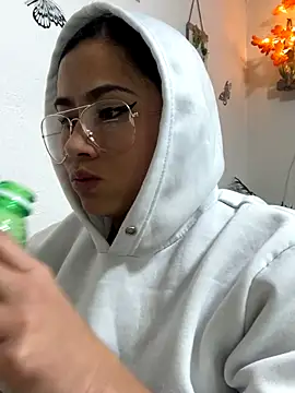 Sweet  Nurse1 online show from 11/29/25, 04:32