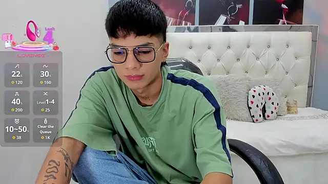 Noha scott online show from 05/08/26, 10:37