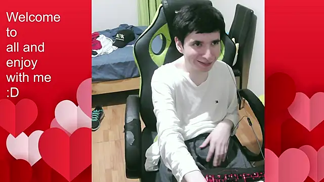 Snapshot of Twink_martinboy chatting on 11/09/25, 05:28 Twink martinboy online show from 11/09/25, 05:28