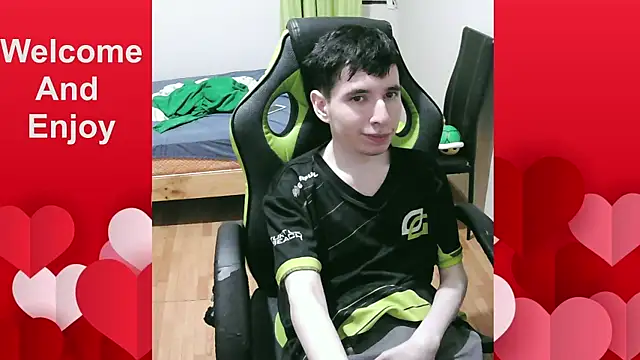 Snapshot of Twink_martinboy chatting on 03/04/26, 01:33 Twink martinboy online show from 03/04/26, 01:33