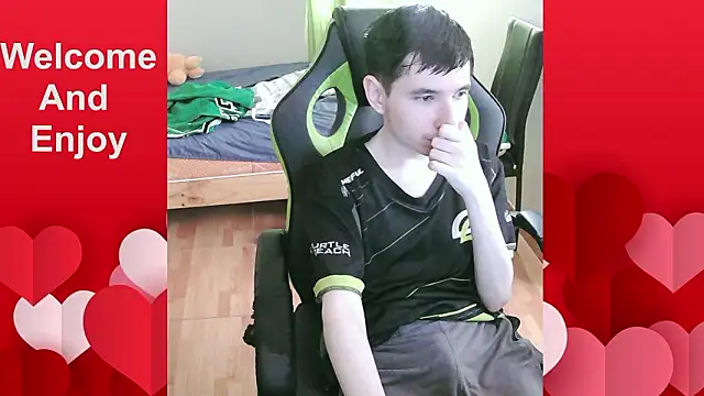 Snapshot of Twink_martinboy chatting on 03/04/26, 08:48 Twink martinboy online show from 03/04/26, 08:48