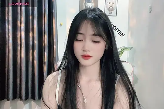 Snapshot of _Aimy_ chatting on 01/09/25, 04:28 Aimy online show from 01/09/25, 04:28
