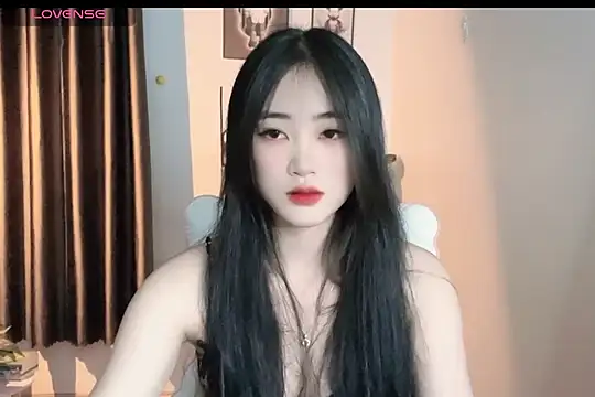 Snapshot of _Aimy_ chatting on 02/11/25, 03:51 Aimy online show from 02/11/25, 03:51