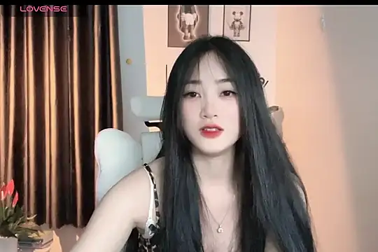 Snapshot of _Aimy_ chatting on 02/11/25, 06:55 Aimy online show from 02/11/25, 06:55