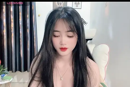 Snapshot of _Aimy_ chatting on 02/13/25, 03:56 Aimy online show from 02/13/25, 03:56