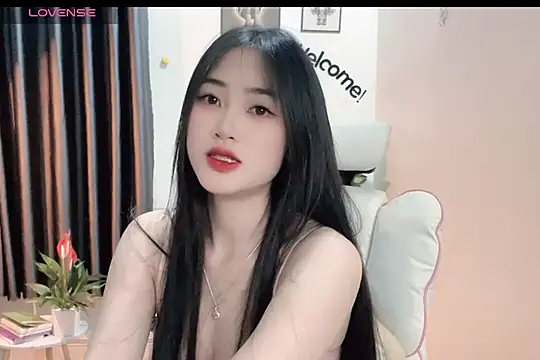 Snapshot of _Aimy_ chatting on 02/20/25, 03:56 Aimy online show from 02/20/25, 03:56