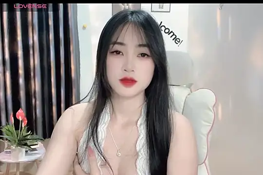 Snapshot of _Aimy_ chatting on 02/25/25, 03:52 Aimy online show from 02/25/25, 03:52