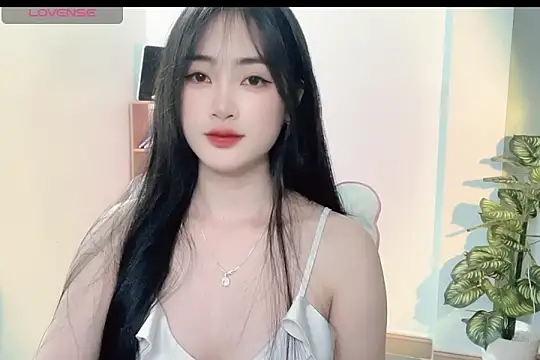 Snapshot of _Aimy_ chatting on 03/05/25, 03:51 Aimy online show from 03/05/25, 03:51