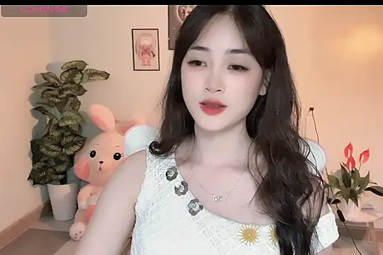  Aimy  online show from 10/27/25, 04:33