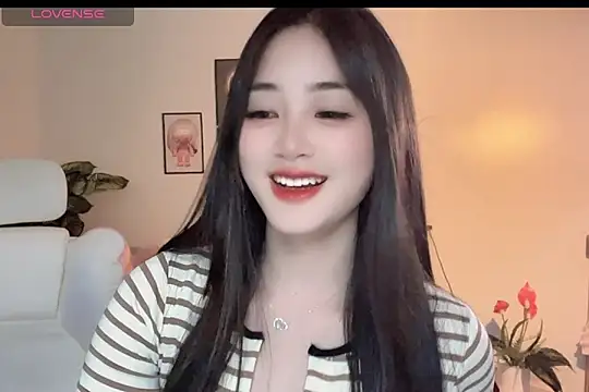  Aimy  online show from 11/24/25, 06:29