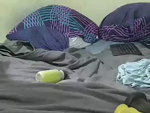 Snapshot of adepravertotal chatting on 12/03/24, 12:02 adepravertotal online show from 12/03/24, 12:02