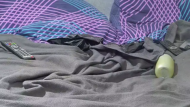 Snapshot of adepravertotal chatting on 02/11/25, 08:31 adepravertotal online show from 02/11/25, 08:31