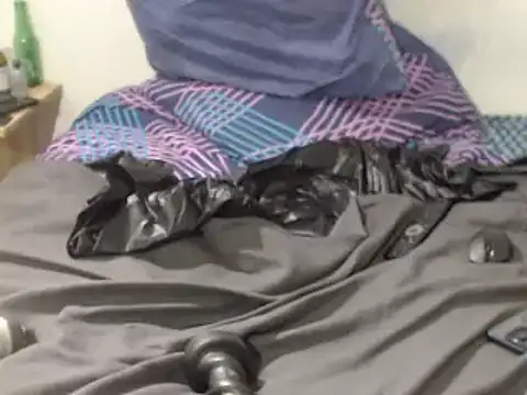 Snapshot of adepravertotal chatting on 03/04/25, 05:53 adepravertotal online show from 03/04/25, 05:53