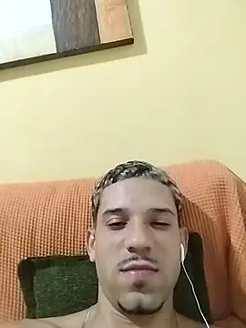 Snapshot of brancocarioca chatting on 03/21/26, 04:28 brancocarioca online show from 03/21/26, 04:28