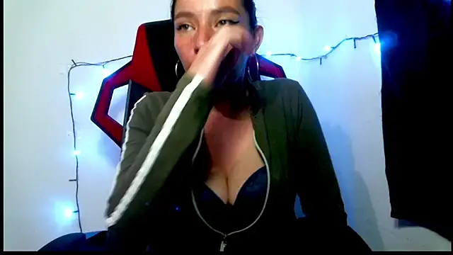 catalina colombia online show from 02/13/25, 06:27