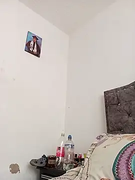 Snapshot of Juanamd1 chatting on 02/18/26, 02:24 Juanamd1 online show from 02/18/26, 02:24