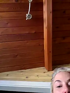AshleyDiamonds1 online show from 04/18/26, 04:55