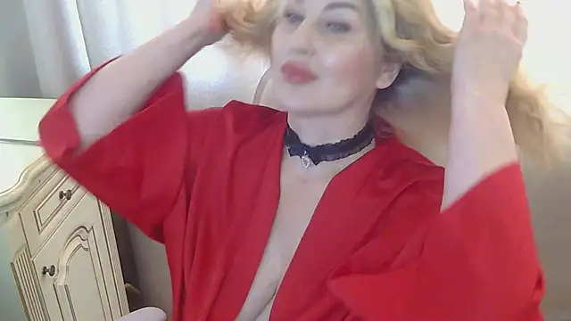 Snapshot of FOX-ME chatting on 02/21/26, 06:47 FOX-ME online show from 02/21/26, 06:47