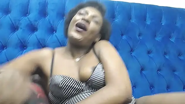 SpicyQueenxxxx online show from 05/20/26, 10:27