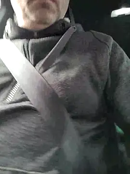 JulianJ50 online show from 11/18/25, 10:41