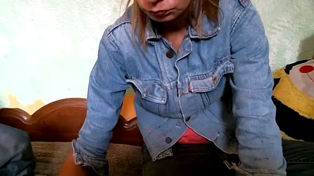 DennisXCaroll online show from 10/17/25, 07:11