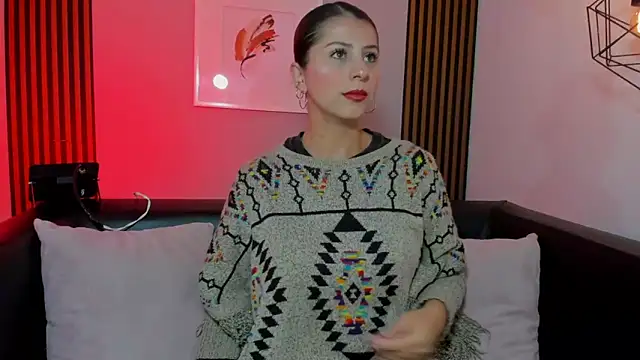 Snapshot of Nahiajhonson_ chatting on 02/21/26, 12:50 Nahiajhonson online show from 02/21/26, 12:50