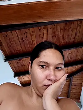 SamaraJay1 online show from 05/10/26, 01:16