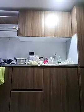 coral smitth online show from 11/19/25, 02:17