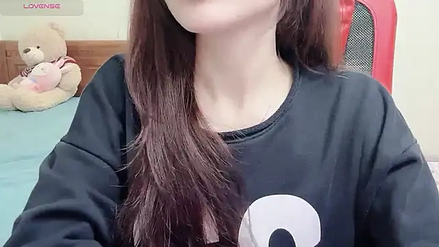 Snapshot of TrinhH_Nabbi chatting on 01/02/25, 01:30 TrinhH Nabbi online show from 01/02/25, 01:30